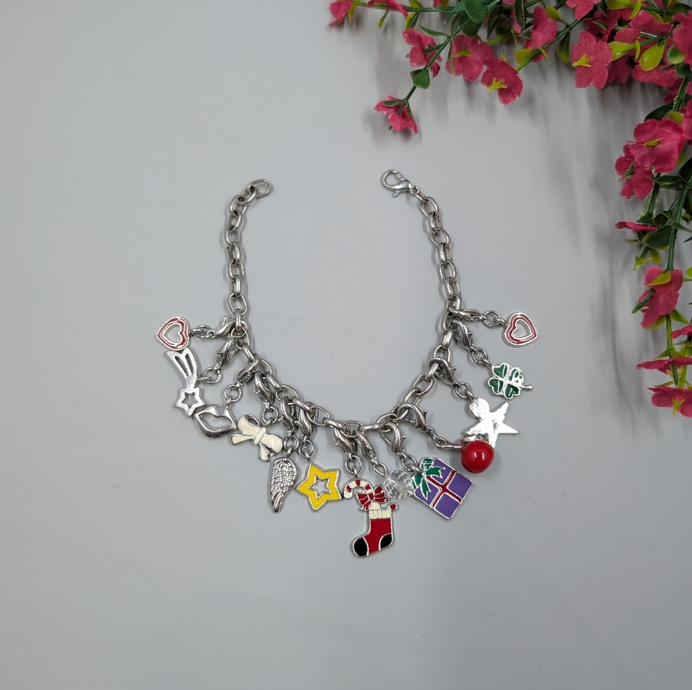 Cute Y2K Vintage Charm Bracelet With A Bunch Of Charms
